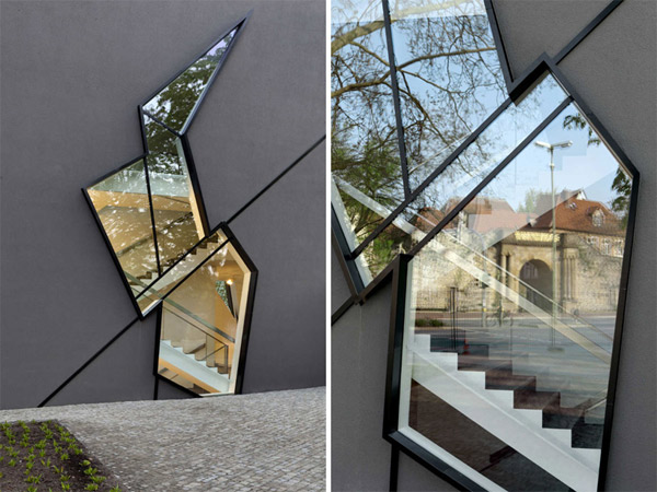 Daniel Libeskind : rozbudowa budynku