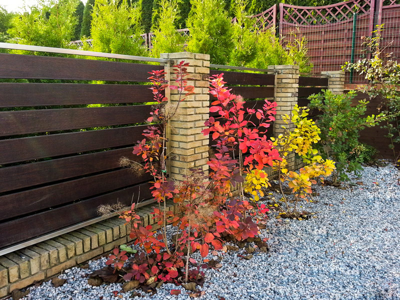 Ogród na działce o trudnym ukształtowaniu terenu : LandscapeDesign.pl