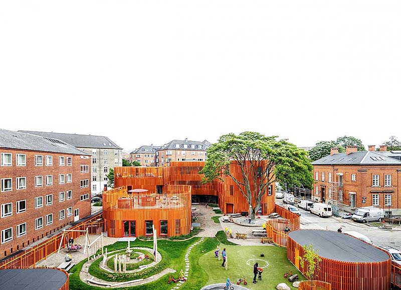 Ciekawa architektura przedszkola