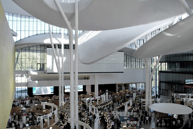 Architektura miasta : Tbilisi Public Service Hall, Gruzja