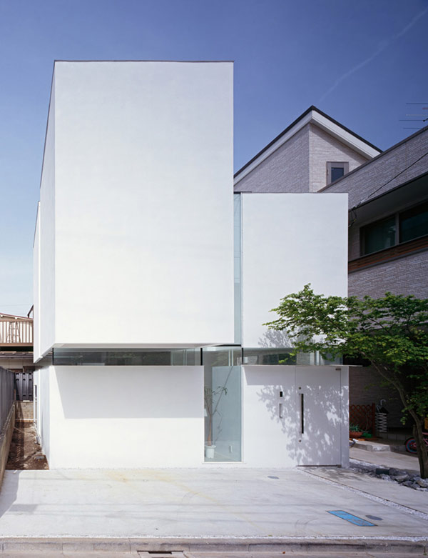 Biały dom – projekt Tetsushi Tominaga Architect & Associates
