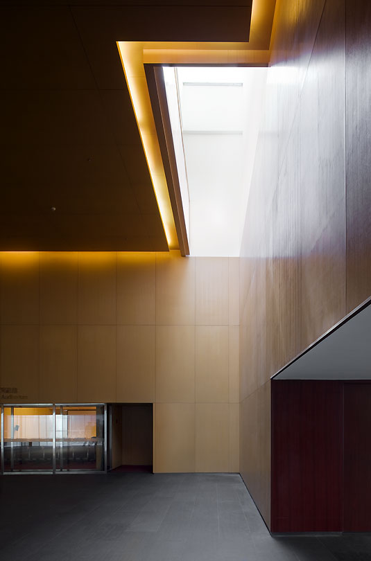 CEIBS Business school : ACXT