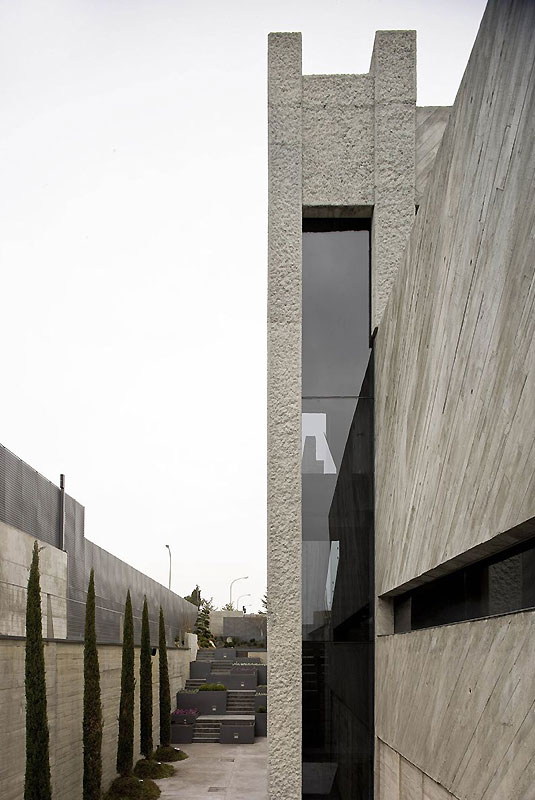 Dom z betonu - The Open Box House : A-cero