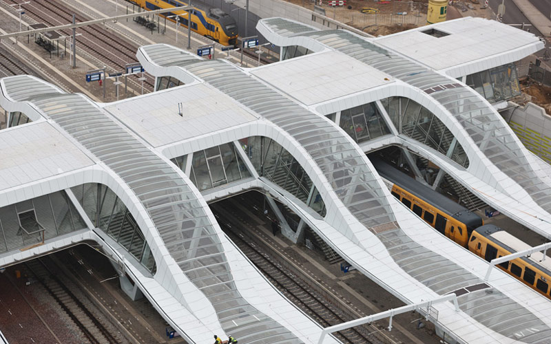 Tak powinny wyglądać dworce na Euro: Arnhem Central, Holandia