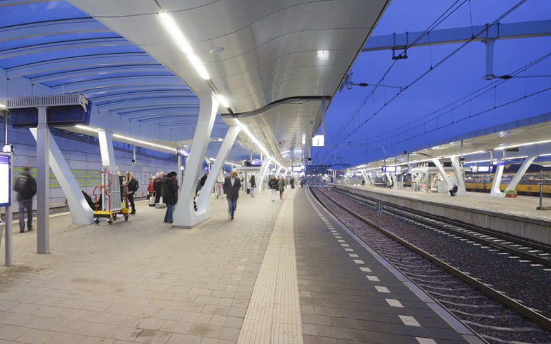 Tak powinny wyglądać dworce na Euro: Arnhem Central, Holandia