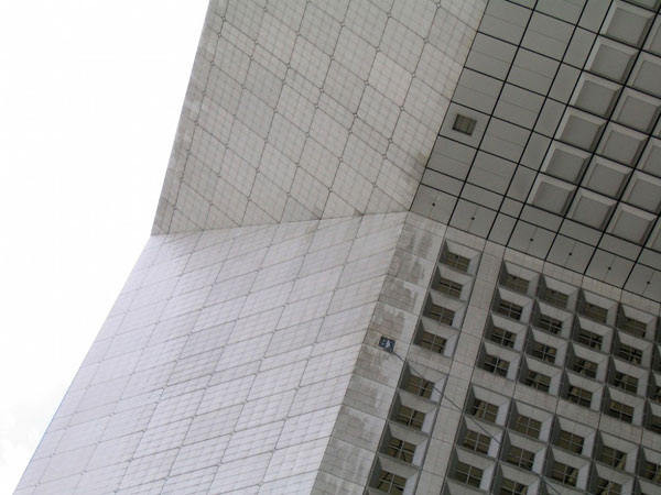 Grande Arche : Paris, France 