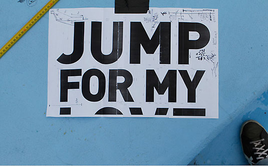Jump For My Love - basen w Wiesbaden