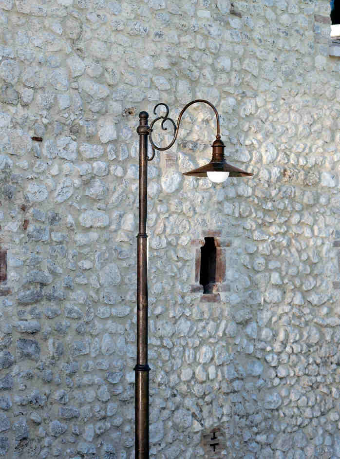 Lampy zewnętrzne