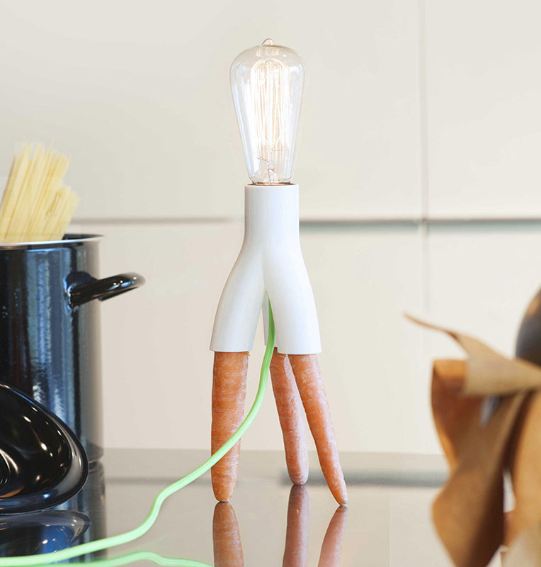  Połączenie lampy z marchewką? Nowatorski projekt oświetlenia od MID Design