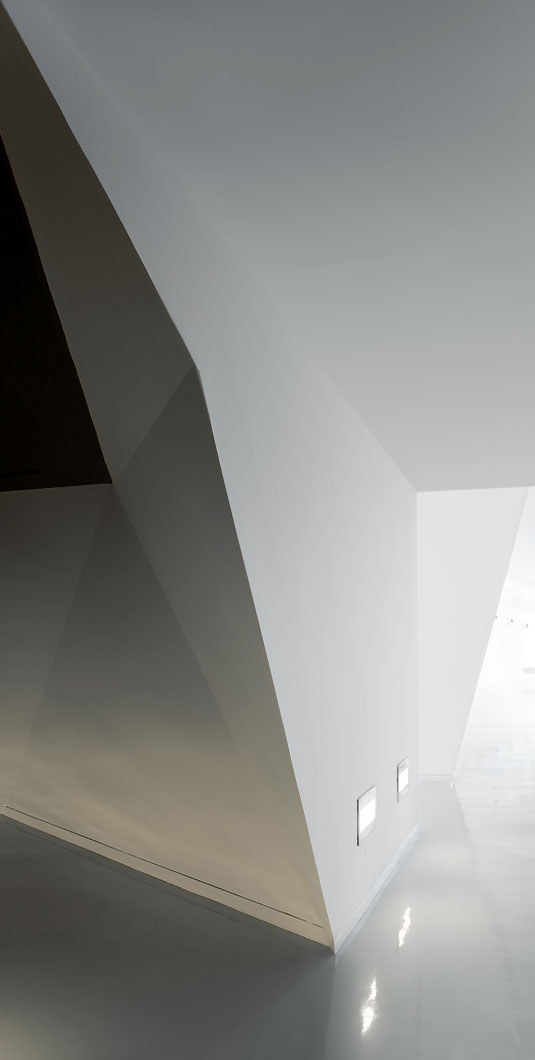 BTEK Park technologiczny : ACXT