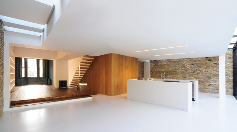 Apartament z połączenia dwóch mieszkań: Bureau de Change Design Office 