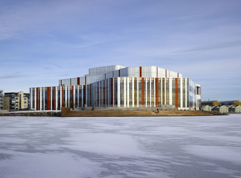 Projekt z rozmachem: Spira Performing Arts Center