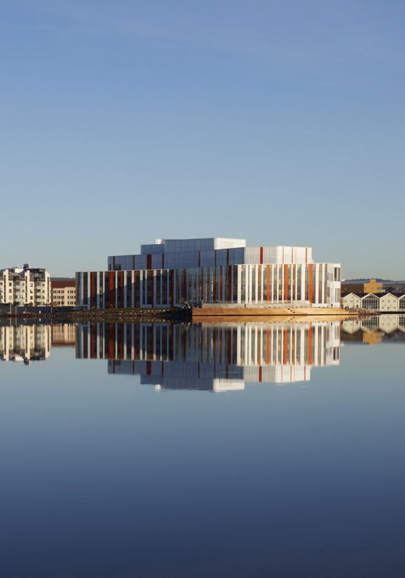 Projekt z rozmachem: Spira Performing Arts Center