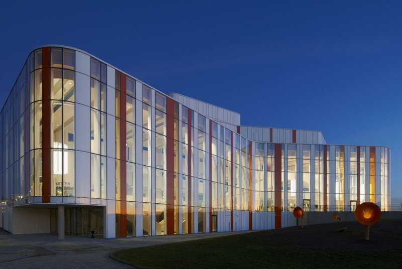 Projekt z rozmachem: Spira Performing Arts Center