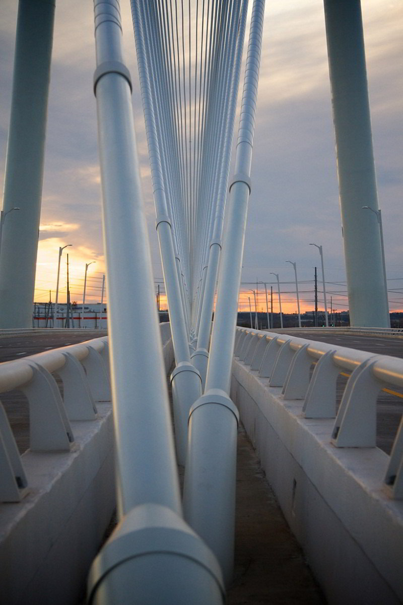 Projekt mostu w Dallas, USA : Santiago Calatrava