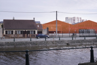 Adaptacja budynku fabrycznego : Skate Park, Francja