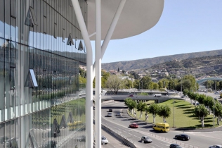 Architektura miasta : Tbilisi Public Service Hall, Gruzja