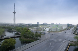 Centrum młodzieży : Shanghai, Chiny