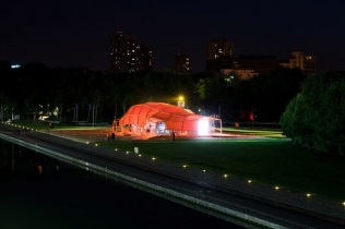 Hala wystawiennicza : Parc de la Villette / Paryż