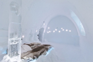 Słynny hotel lodowy: ICEHOTEL, Szwecja