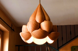 Drewniane klosze lamp