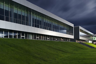 Kompleks budynków AIC Automotive Intelligence Center