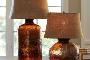 Kolekcja Clift - lampy stołowe