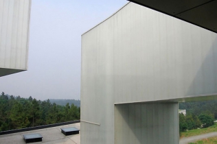 Muzeum Sztuki w Chinach : Steven Holl Architects