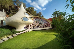 Nietypowy dom : Nautilus House