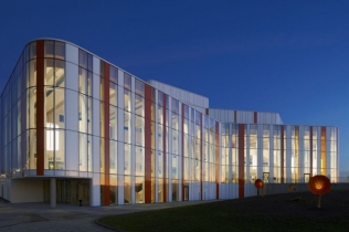 Projekt z rozmachem: Spira Performing Arts Center