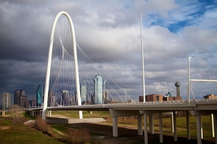 Projekt mostu w Dallas, USA : Santiago Calatrava