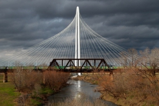 Projekt mostu w Dallas, USA : Santiago Calatrava