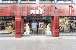  Sklepy Puma : projekty z Amsterdamu, Londynu, Monachium