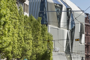 Odważna przebudowa budynku Printemps: Strasbourg, Francja