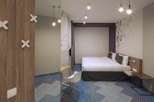 Wnętrza hotelu sieci ibis Styles we Lwowie